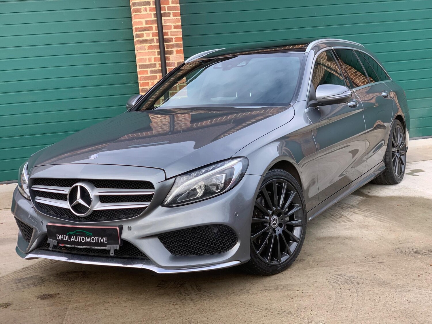 Used Mercedes-Benz C Class 2017 for sale - 76742920: Photo 68