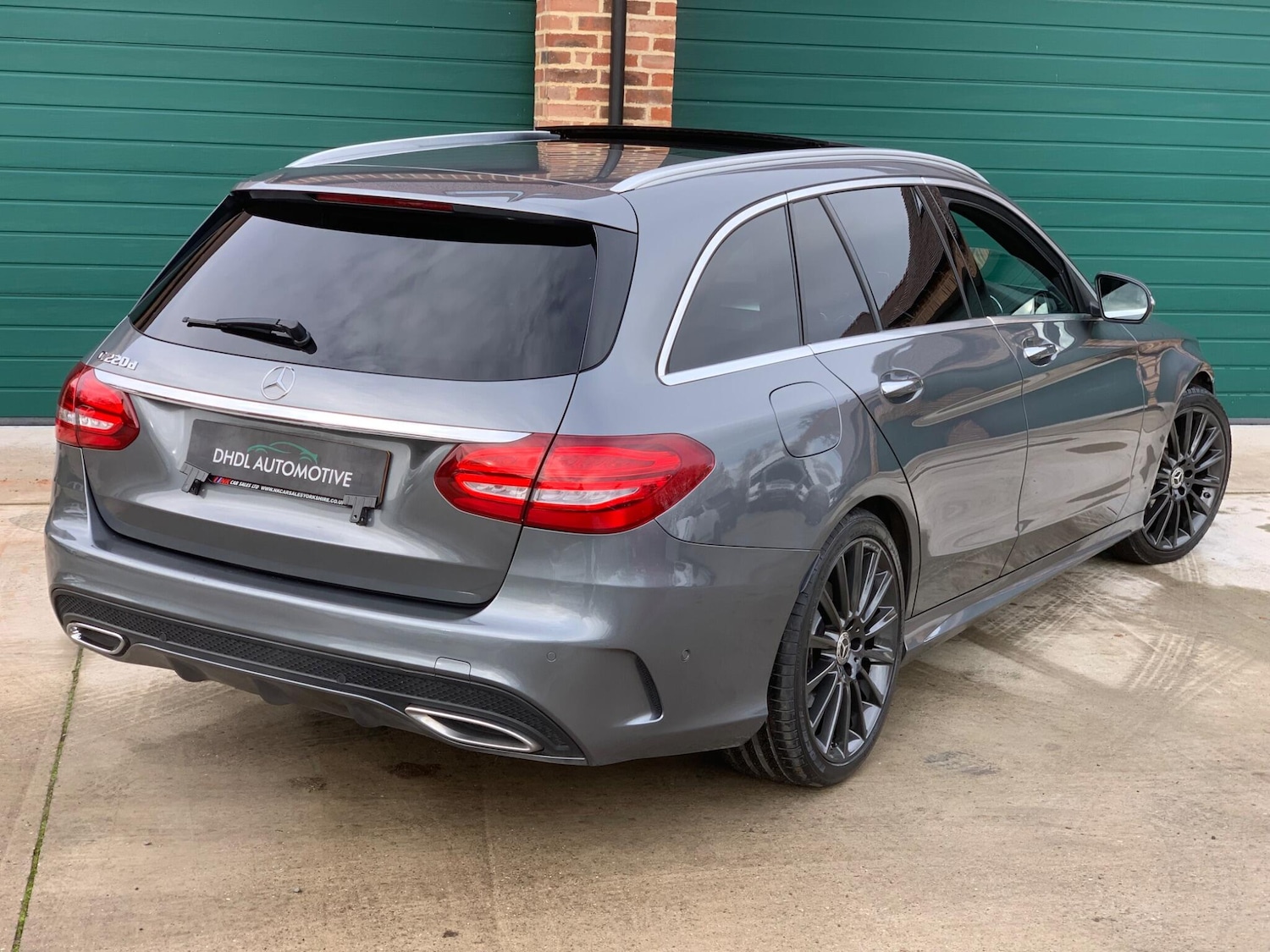 Used Mercedes-Benz C Class 2017 for sale - 76742920: Photo 69