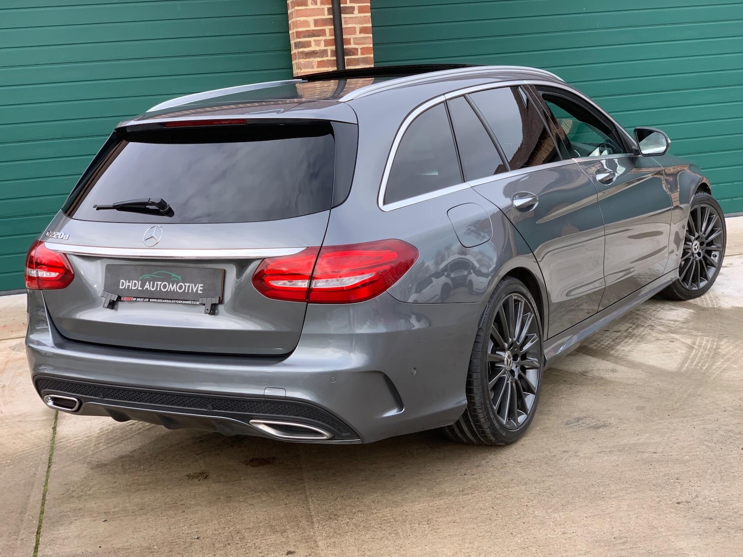 Used Mercedes-Benz C Class 2017 for sale - 76742920: Photo 70