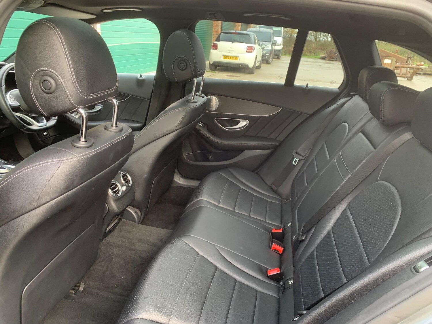 Used Mercedes-Benz C Class 2017 for sale - 76742920: Photo 8