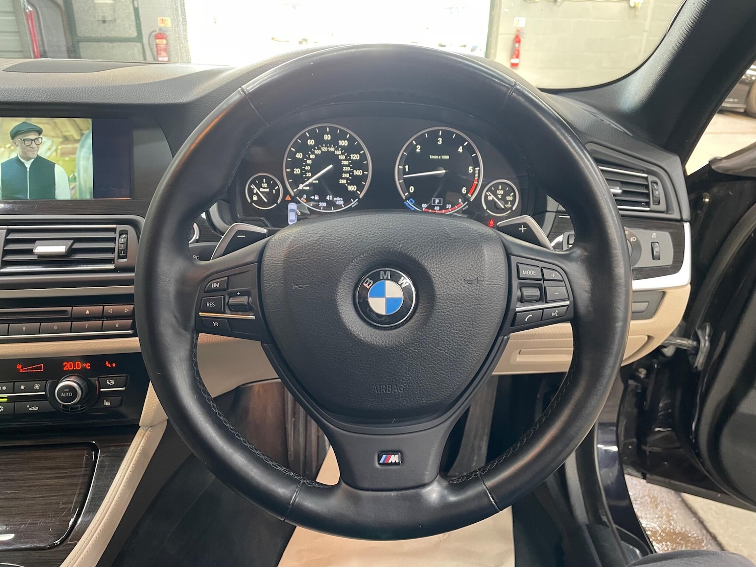Used BMW 5 Series 2012 for sale - 77935175: Photo 6