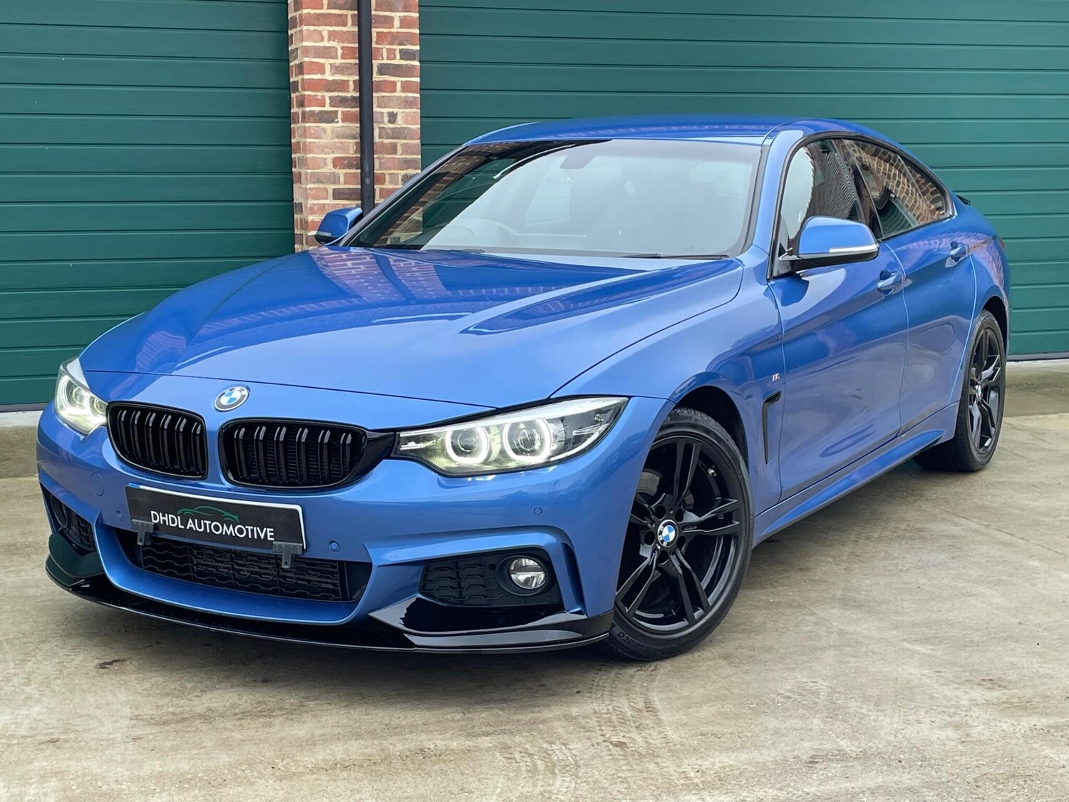 Used BMW 4 Series 2017 for sale - 77935171: Photo 44