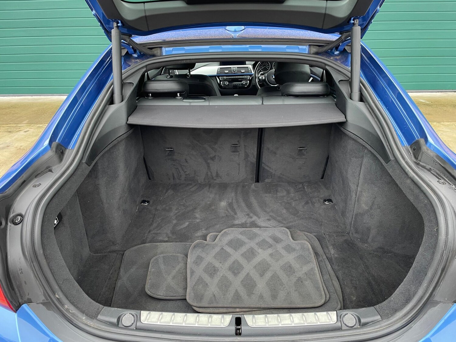 Used BMW 4 Series 2017 for sale - 77935171: Photo 55