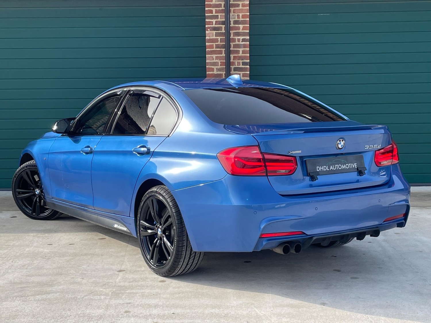 Used BMW 3 Series 2016 for sale - 77935170: Photo 2