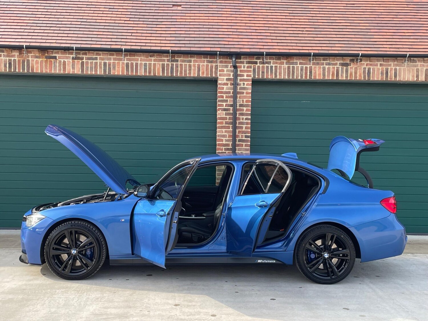 Used BMW 3 Series 2016 for sale - 77935170: Photo 37