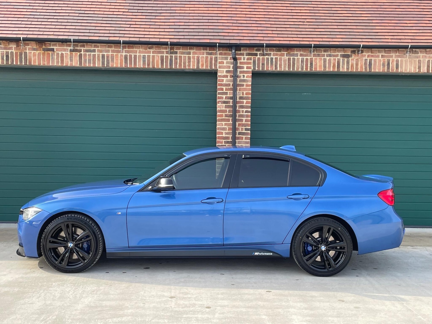 Used BMW 3 Series 2016 for sale - 77935170: Photo 39