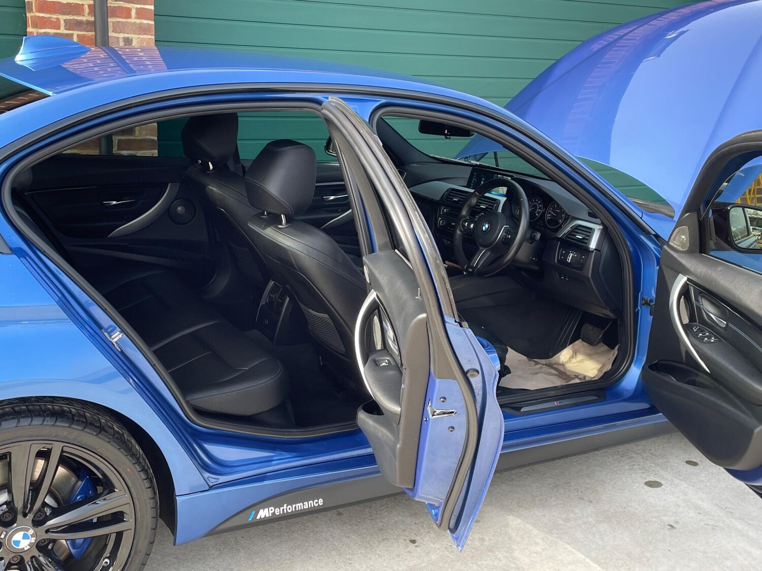 Used BMW 3 Series 2016 for sale - 77935170: Photo 50