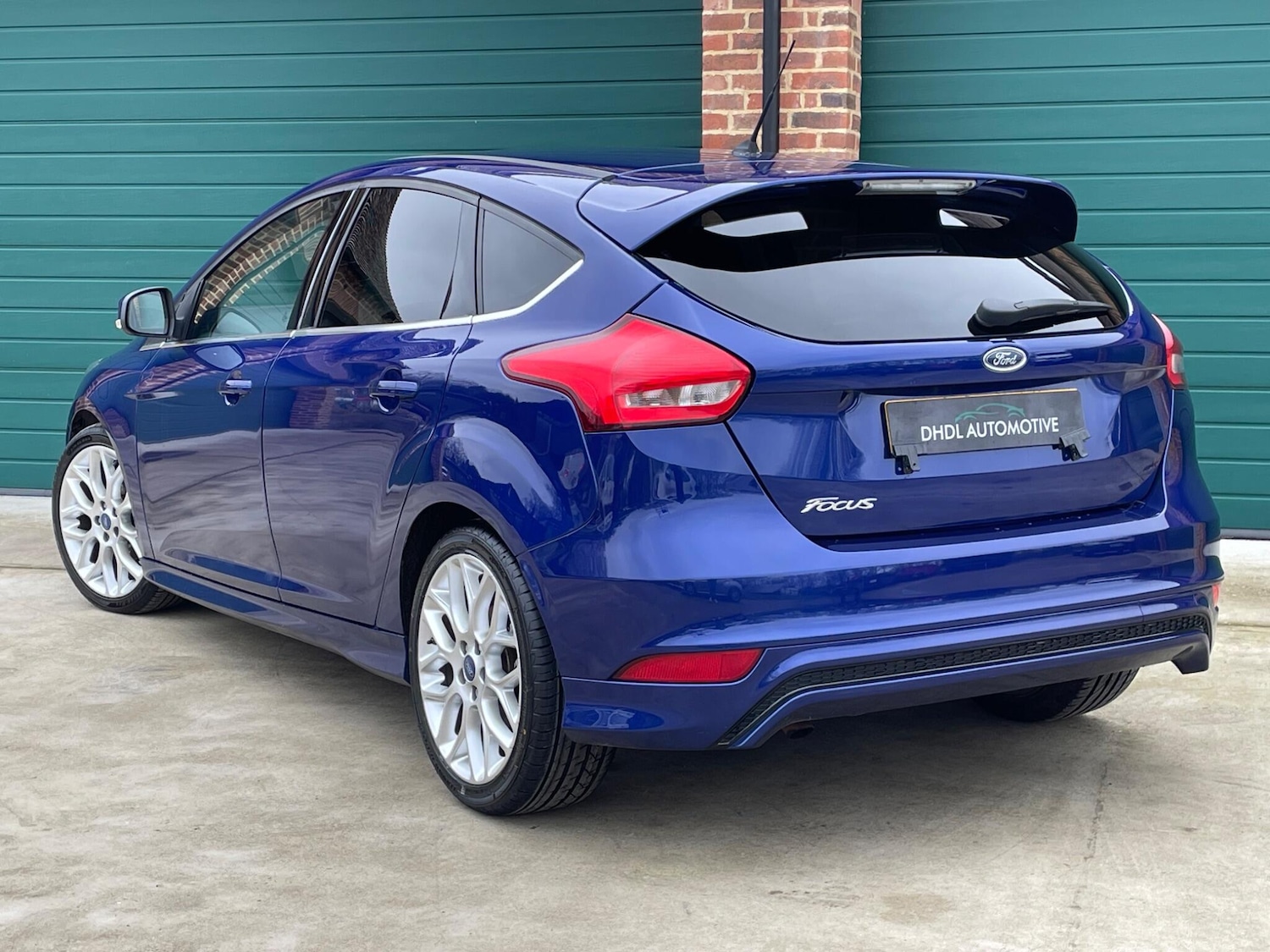 Used Ford Focus 2016 for sale - 77935174: Photo 2