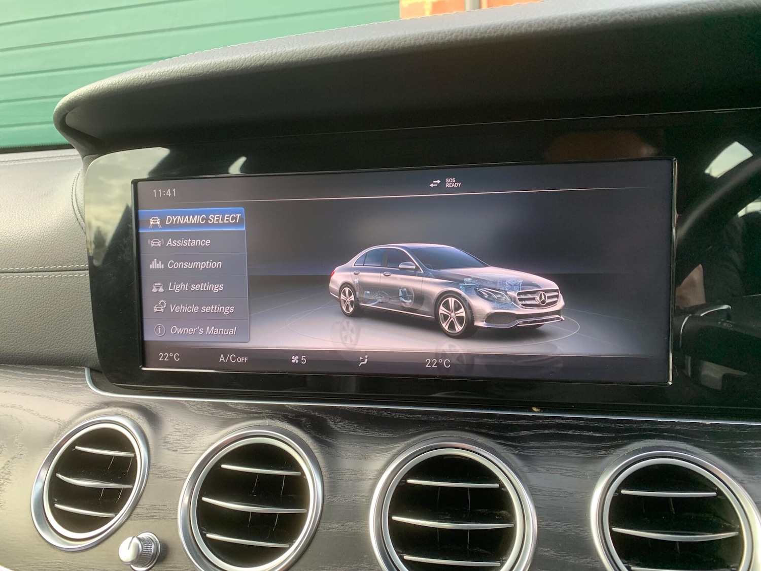 Used Mercedes-Benz E Class 2017 for sale - 76633150: Photo 30