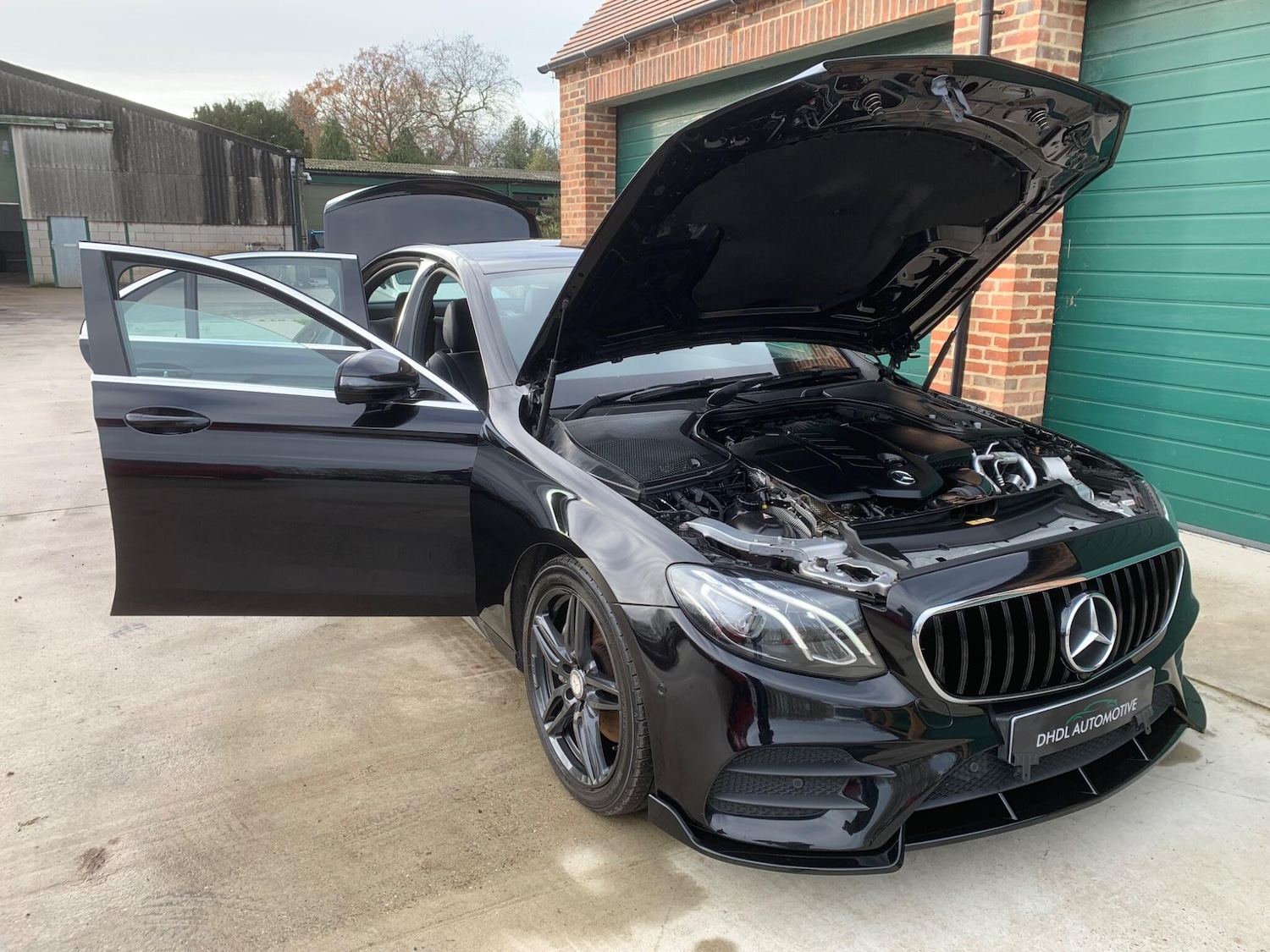 Used Mercedes-Benz E Class 2017 for sale - 76633150: Photo 36