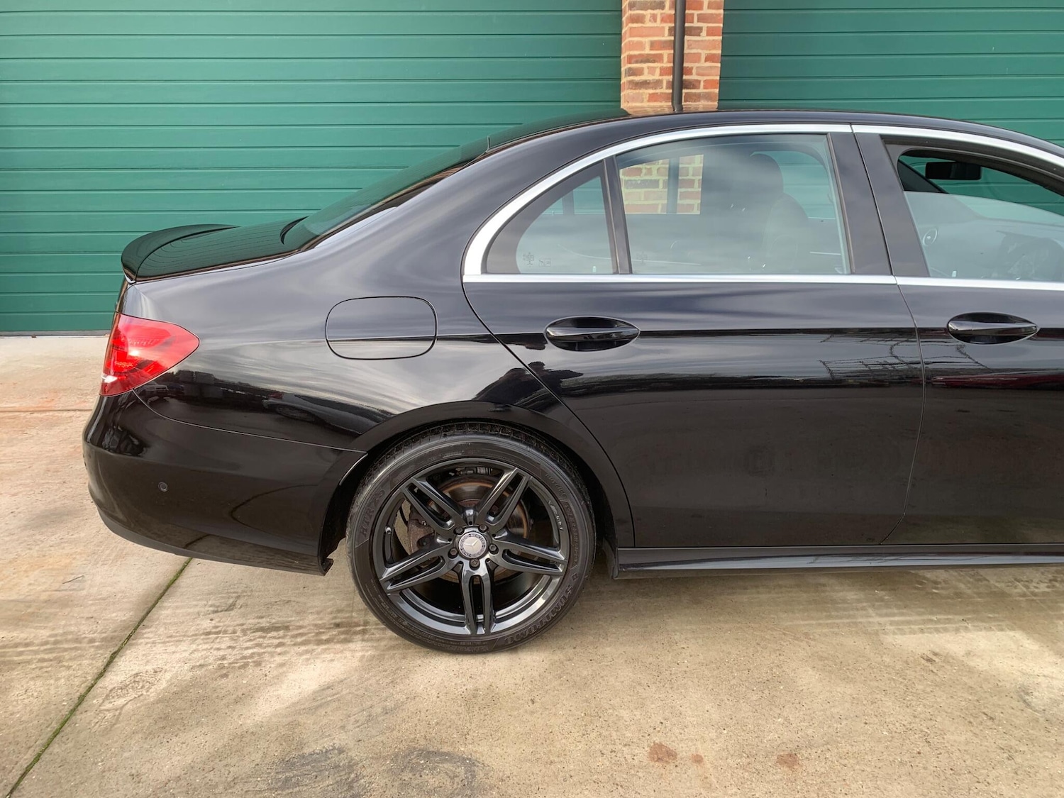 Used Mercedes-Benz E Class 2017 for sale - 76633150: Photo 40