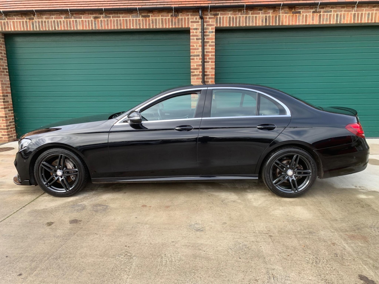 Used Mercedes-Benz E Class 2017 for sale - 76633150: Photo 45