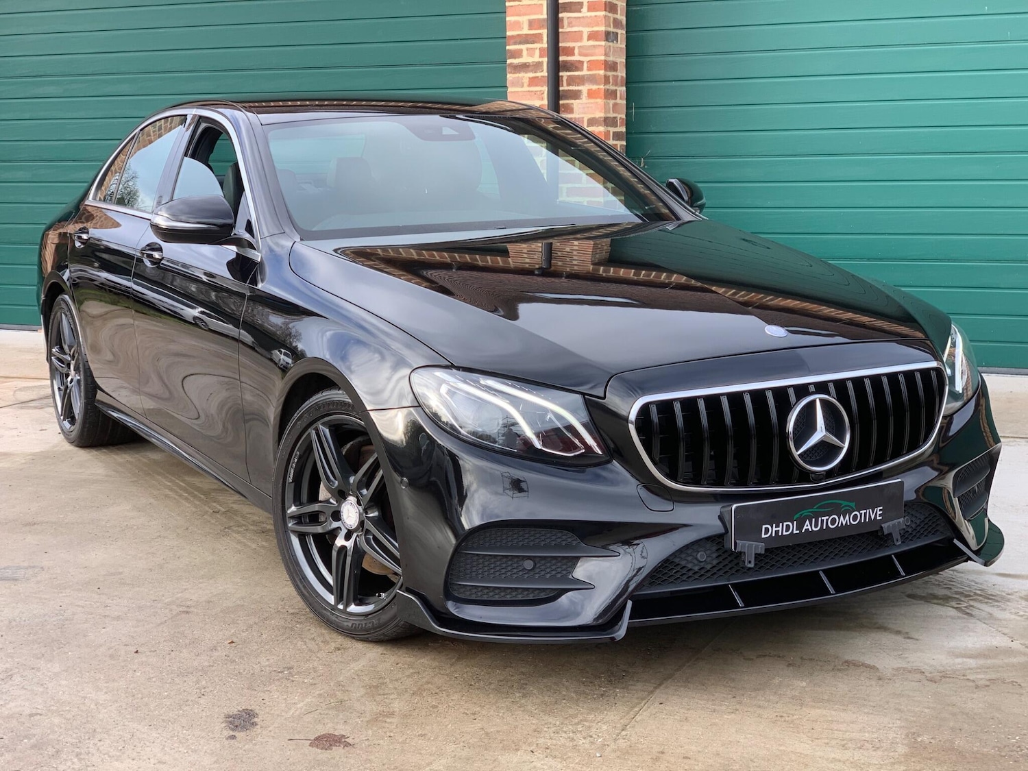 Used Mercedes-Benz E Class 2017 for sale - 76633150: Photo 48