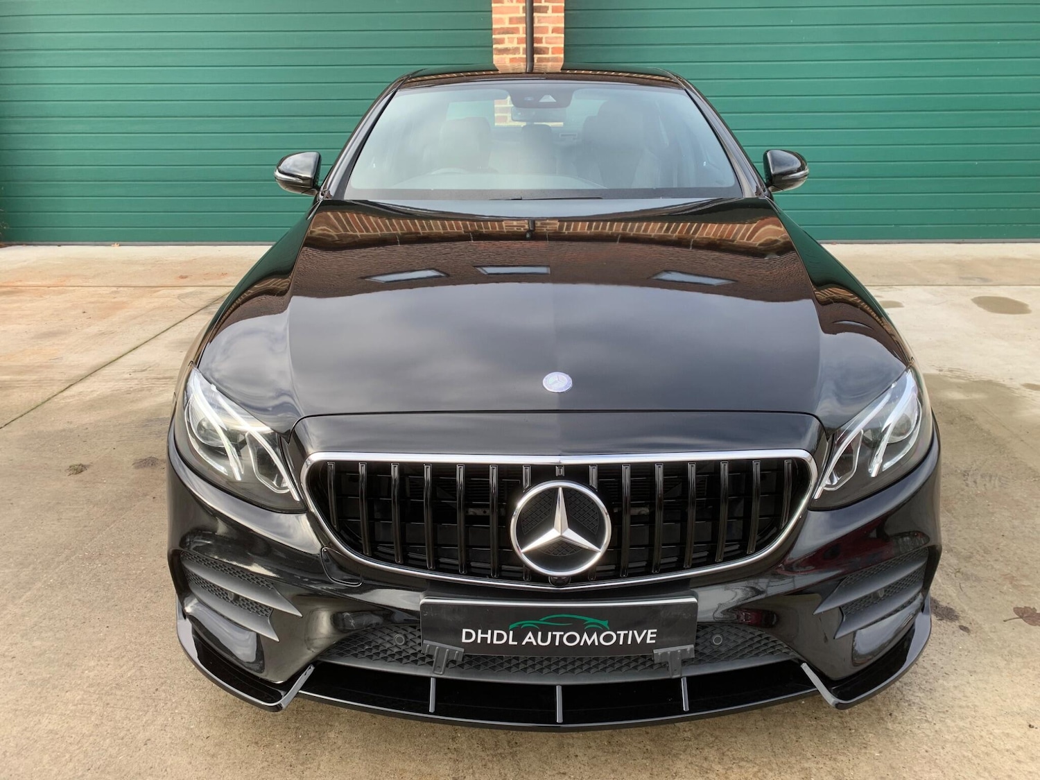 Used Mercedes-Benz E Class 2017 for sale - 76633150: Photo 50