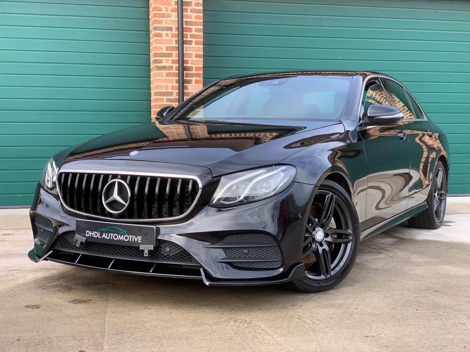 Used Mercedes-Benz E Class 2017 for sale - 76633150: Photo 66