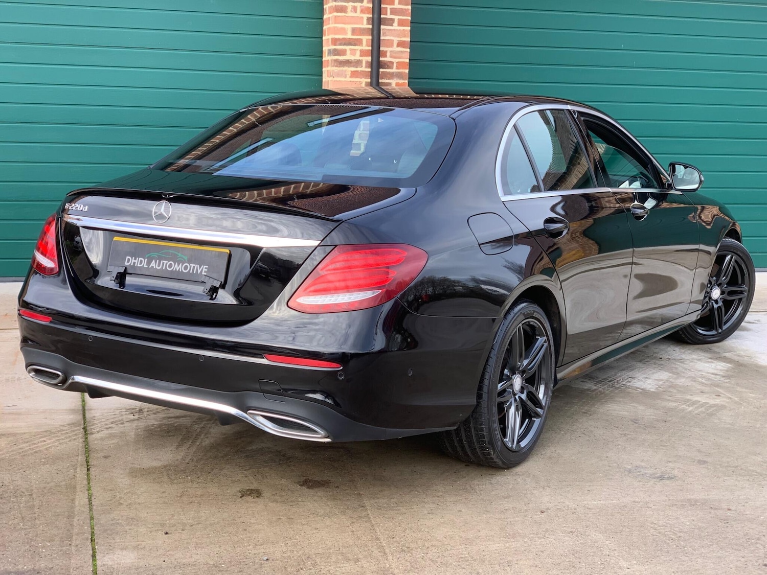 Used Mercedes-Benz E Class 2017 for sale - 76633150: Photo 69