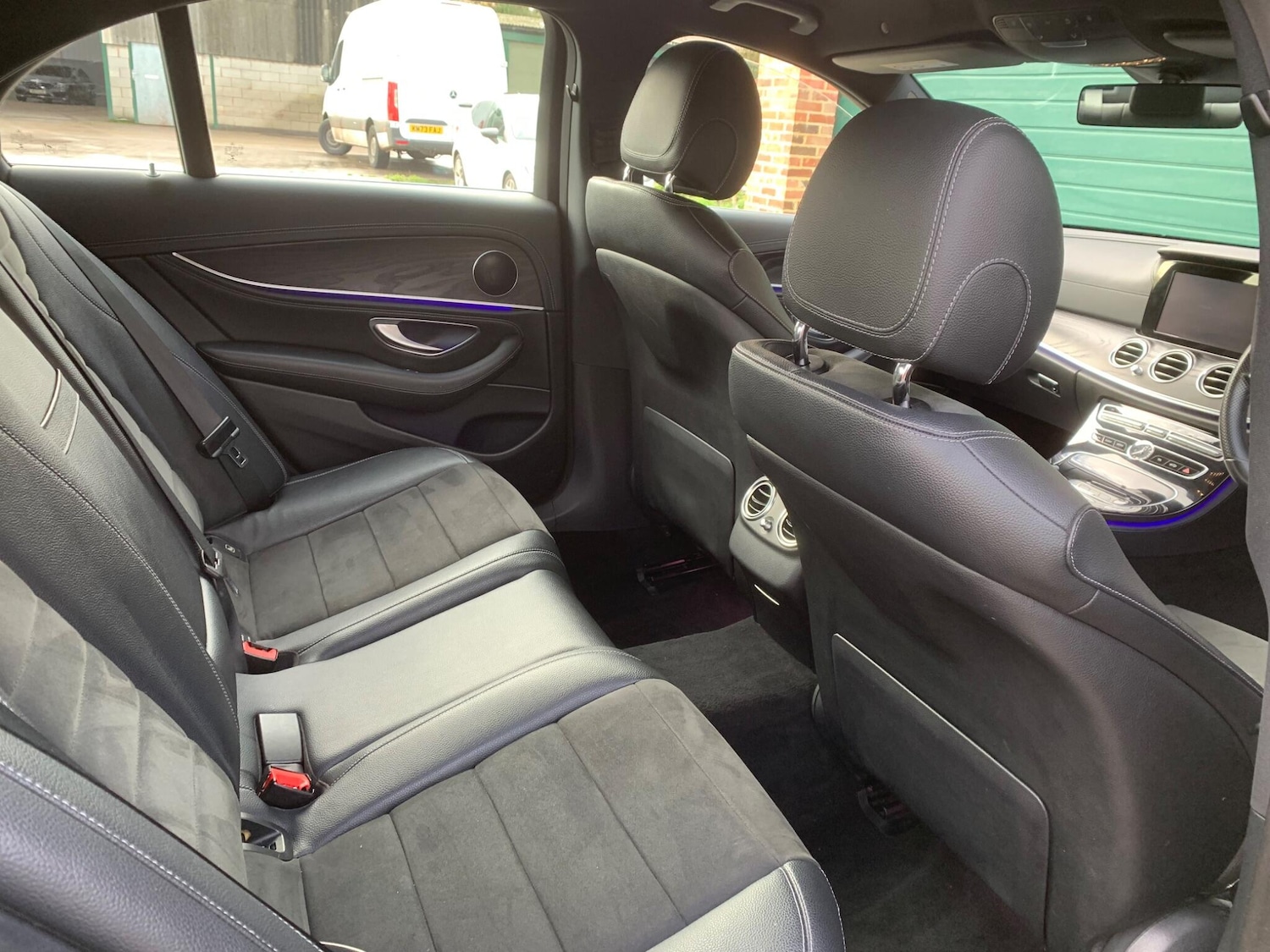 Used Mercedes-Benz E Class 2017 for sale - 76633150: Photo 7