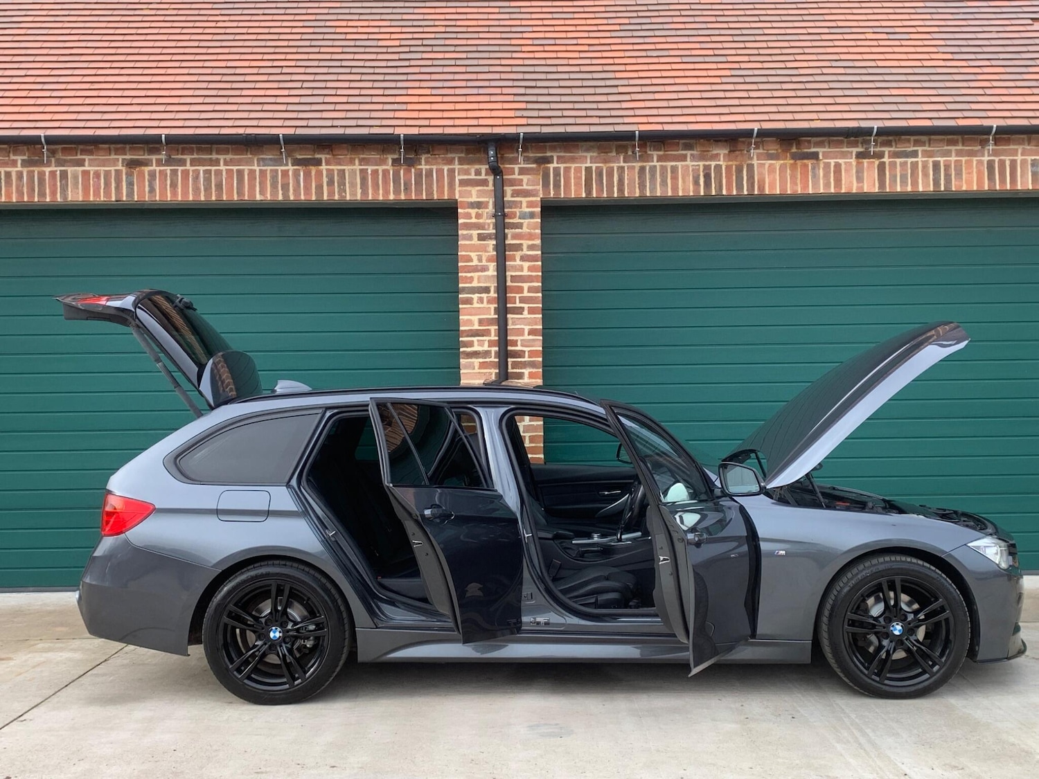 Used BMW 3 Series 2013 for sale - 77935176: Photo 31