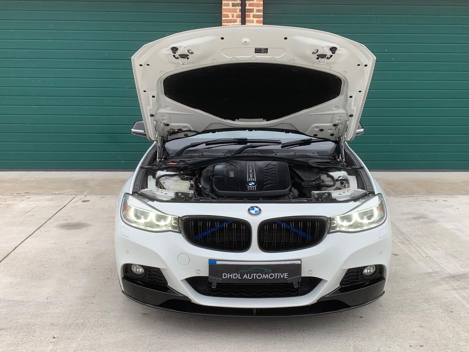 Used BMW 3 Series Gran Turismo 2014 for sale - 76388154: Photo 11