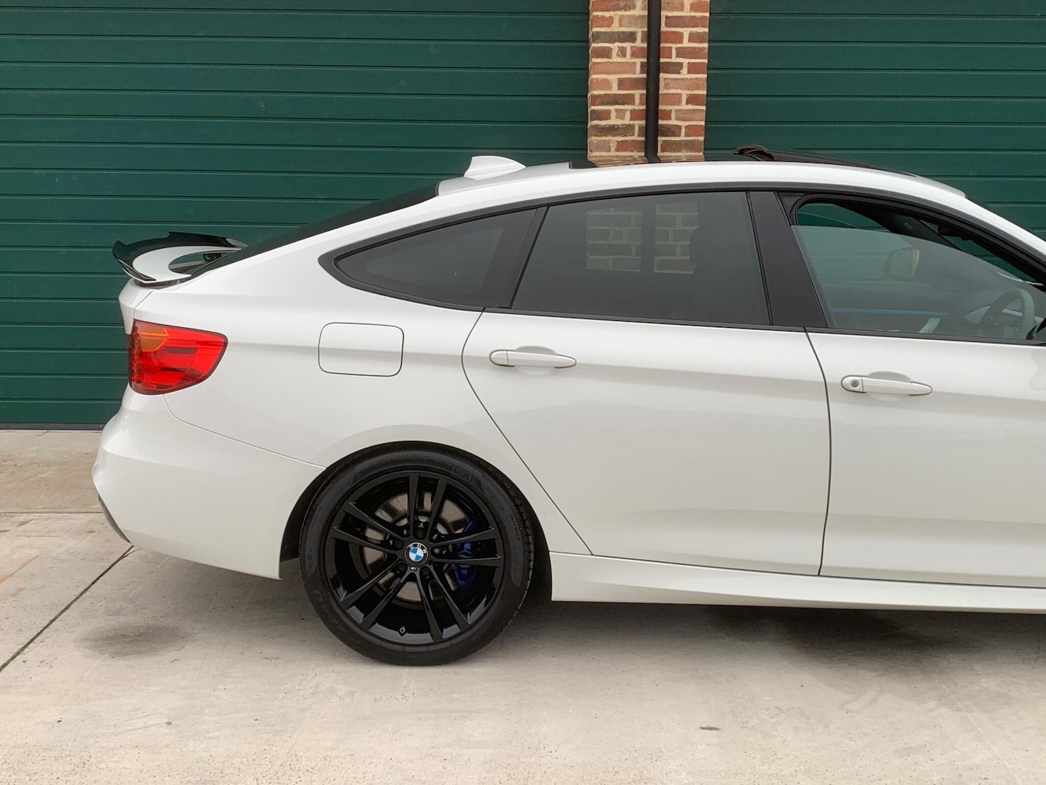 Used BMW 3 Series Gran Turismo 2014 for sale - 76388154: Photo 33