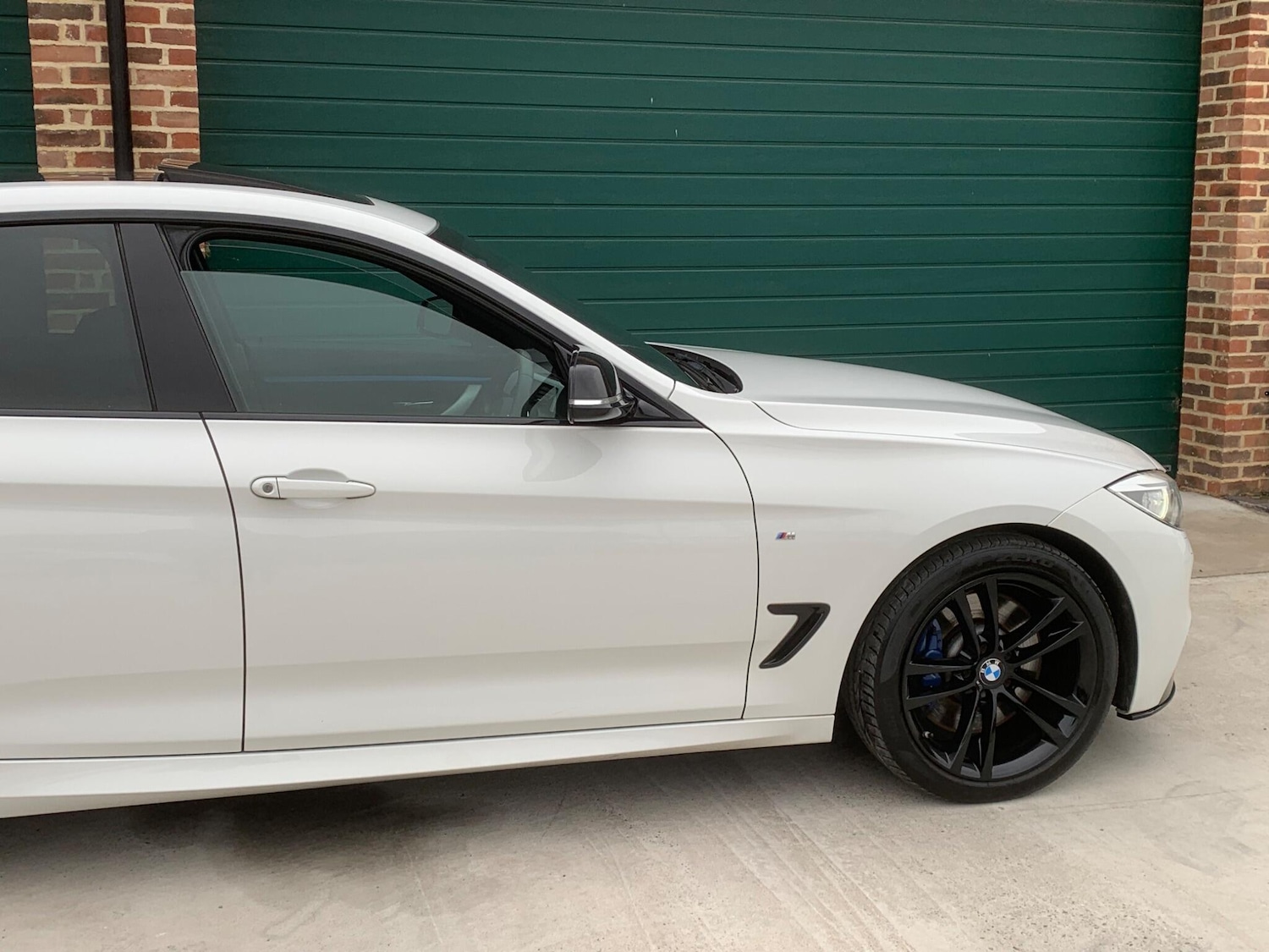 Used BMW 3 Series Gran Turismo 2014 for sale - 76388154: Photo 52