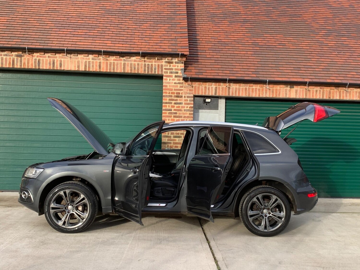 Used Audi Q5 2013 for sale - 77935169: Photo 33