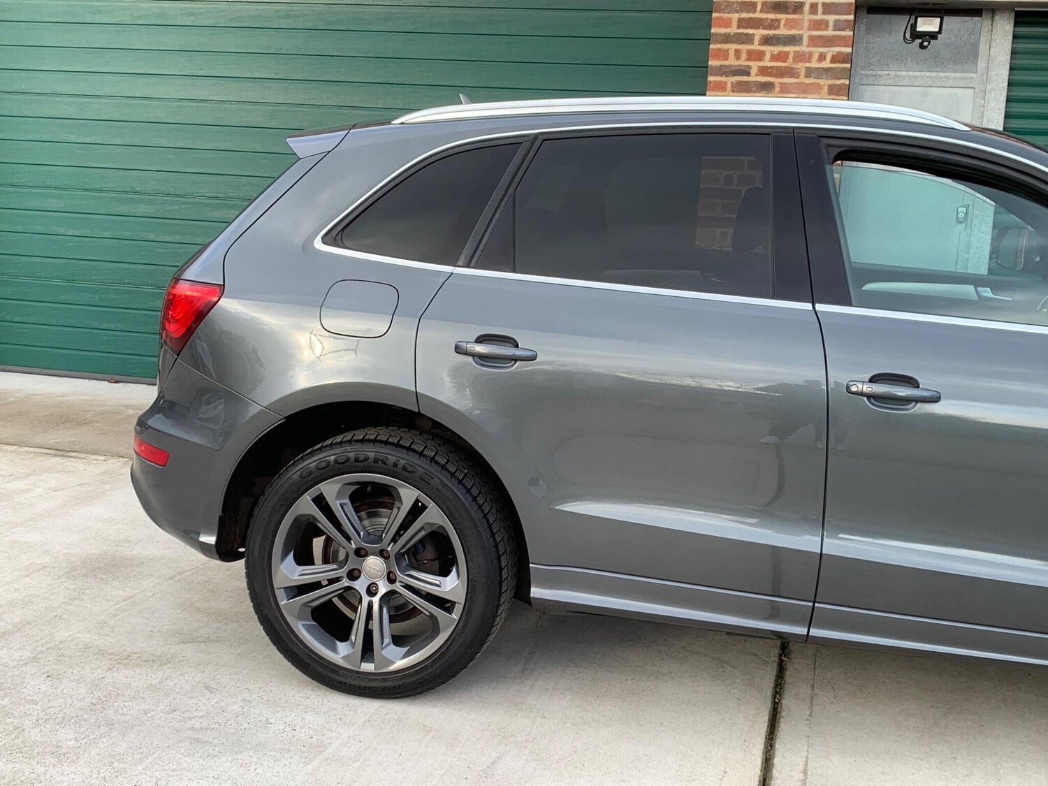 Used Audi Q5 2013 for sale - 77935169: Photo 48