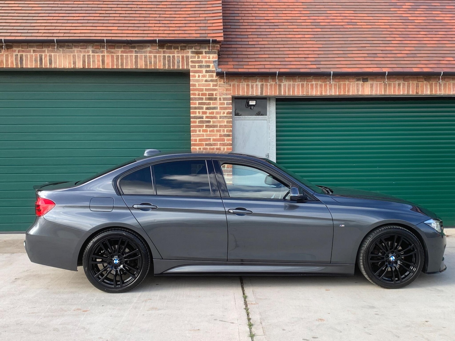 Used BMW 3 Series 2016 for sale - 76388930: Photo 28