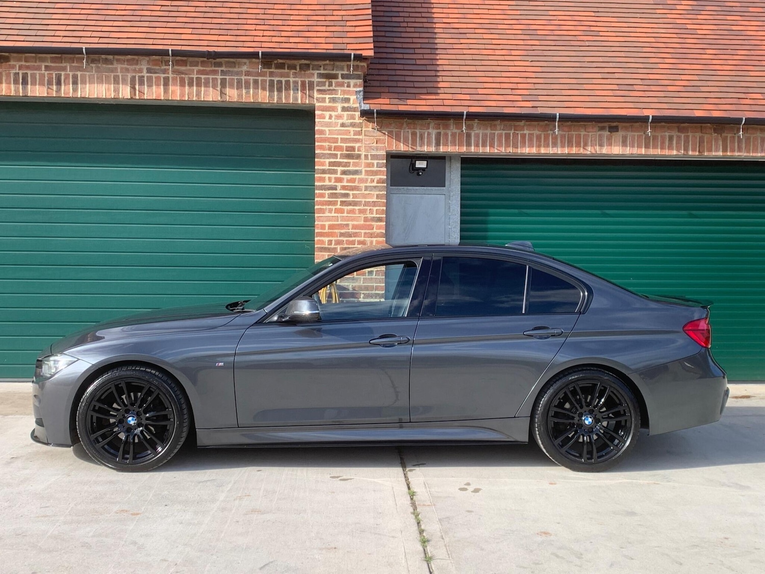 Used BMW 3 Series 2016 for sale - 76388930: Photo 34