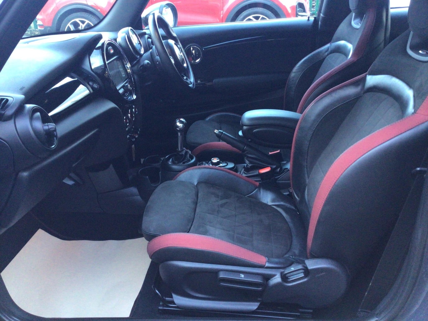 Used MINI Hatch 2019 for sale - 76702172: Photo 13