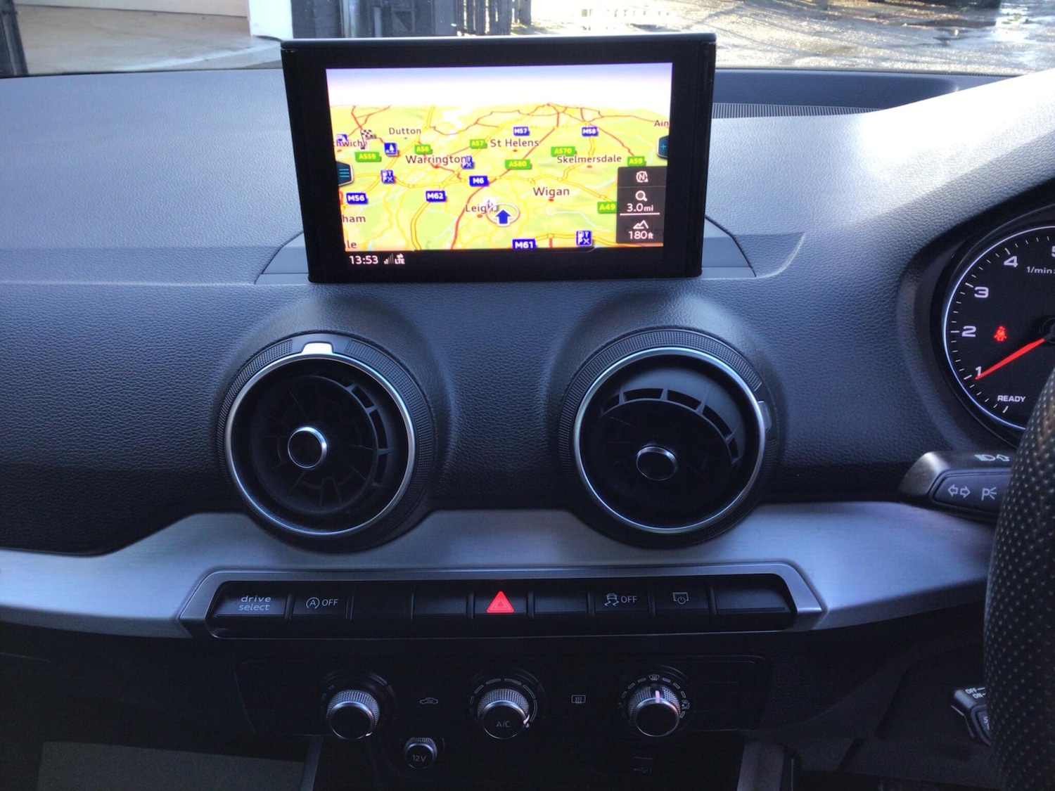 Used Audi Q2 2020 for sale - 76702335: Photo 11