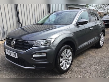 Used Volkswagen T-Roc 2019 for sale - 78383918: Photo