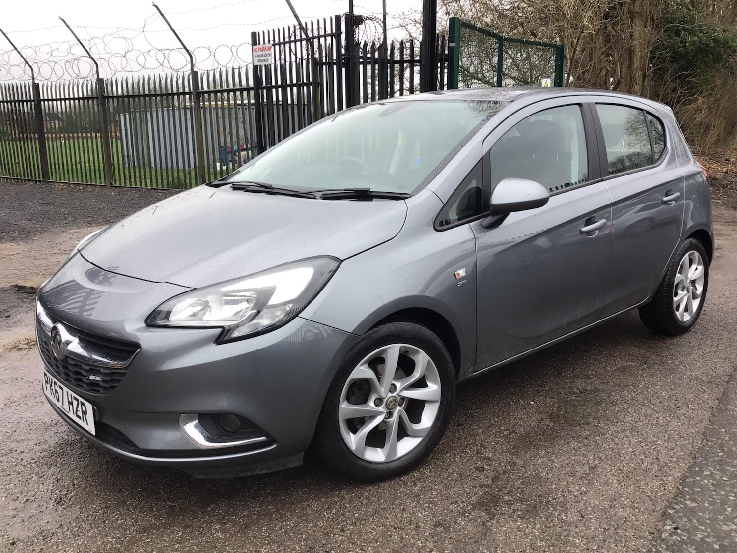Used Vauxhall Corsa 2017 for sale - 77156579: Photo 2