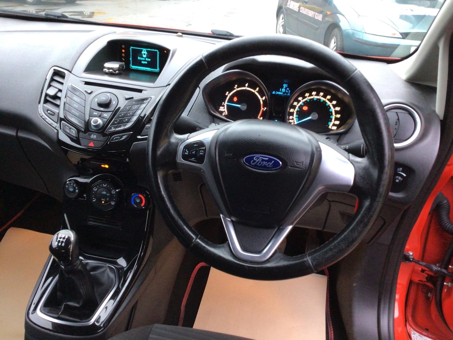 Used Ford Fiesta 2014 for sale - 77278740: Photo 10