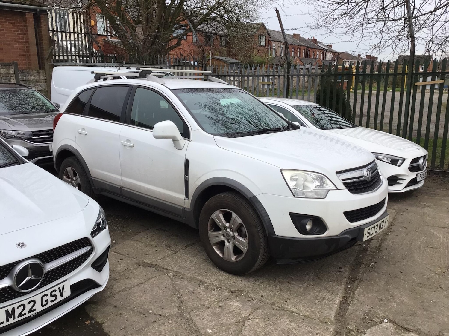 Used Vauxhall Antara 2013 for sale - 77993916: Photo 2