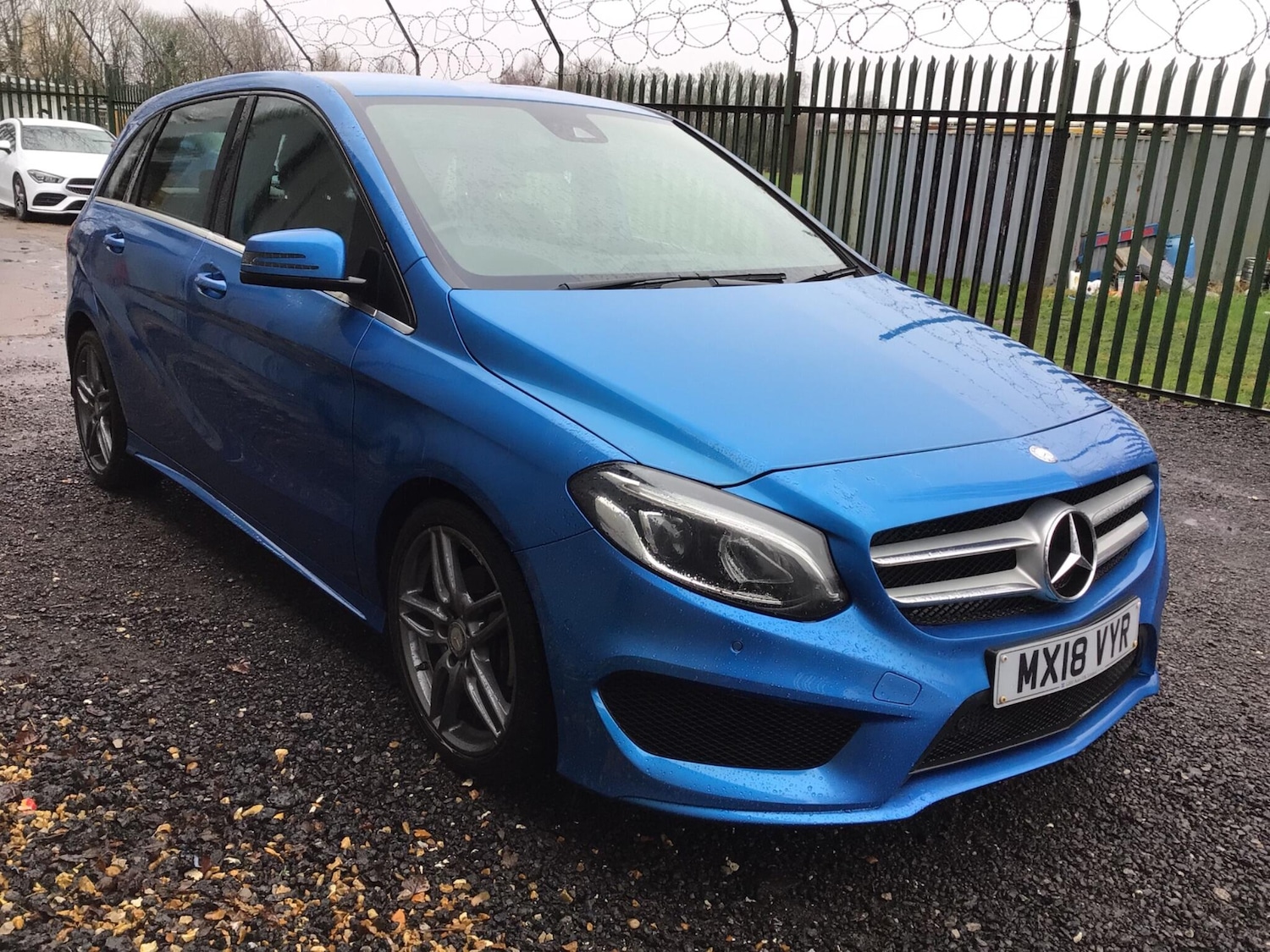 Used Mercedes-Benz B Class 2018 for sale - 77469366: Photo 2