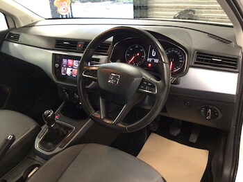 Used SEAT Arona 2018 for sale - 76550335: Photo