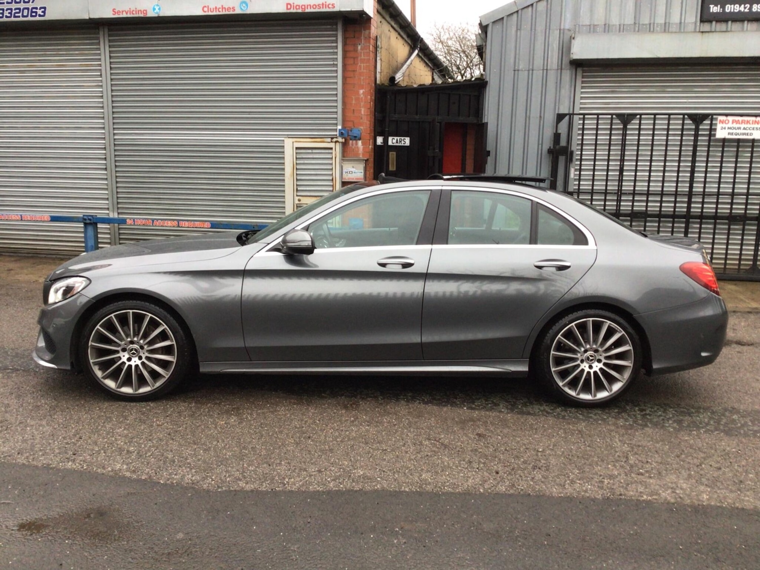 Used Mercedes-Benz C Class 2017 for sale - 77330395: Photo 5