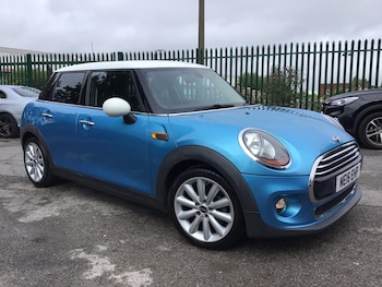 Used MINI Hatch 2016 for sale - 79540755: Photo