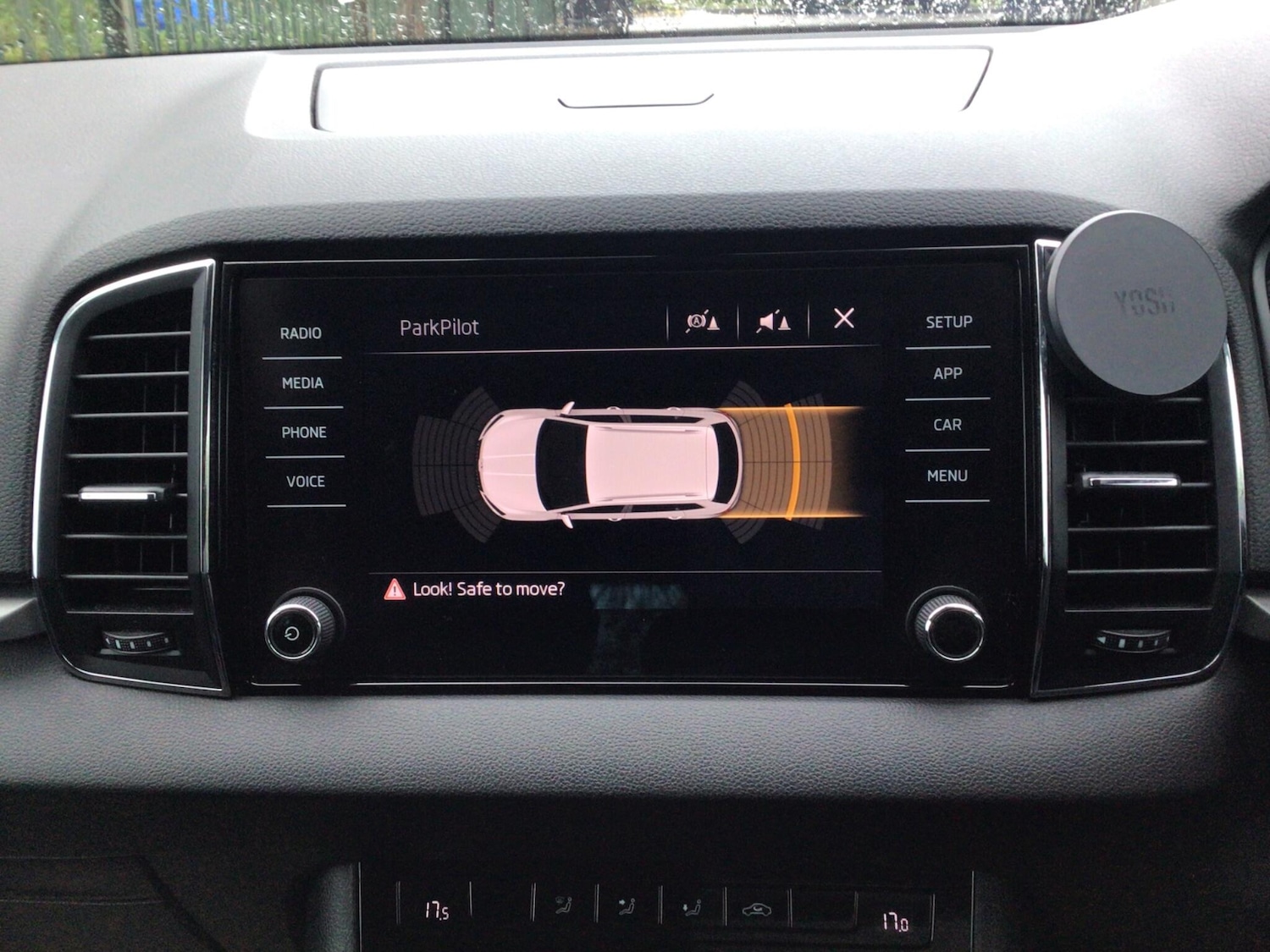 Used Skoda Karoq 2018 for sale - 76370455: Photo 8