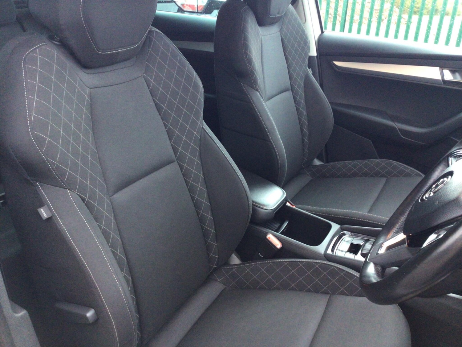 Used Skoda Karoq 2018 for sale - 76370455: Photo 9