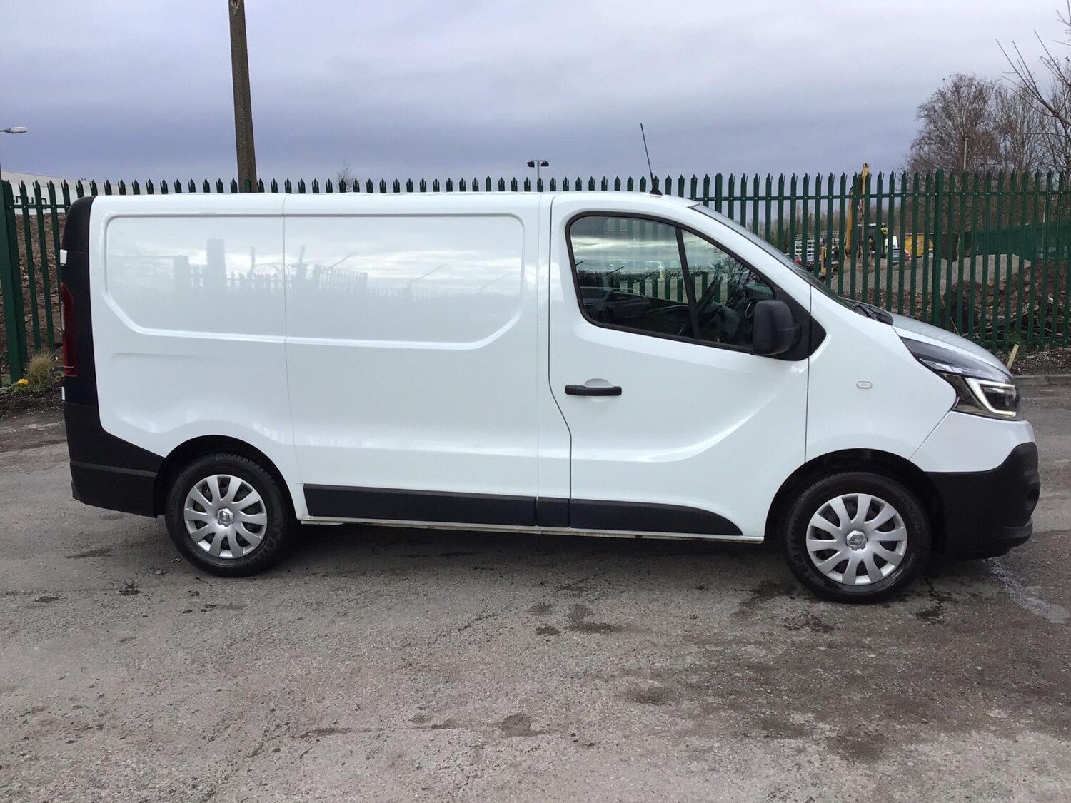 Used Renault Trafic for sale - 77671437: Photo 6