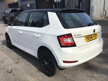 Used Skoda Fabia 2018 for sale - 79292335: Photo