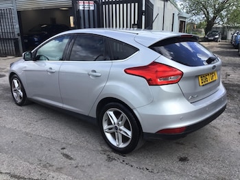 Used Ford Focus 2017 for sale - 78573342: Photo
