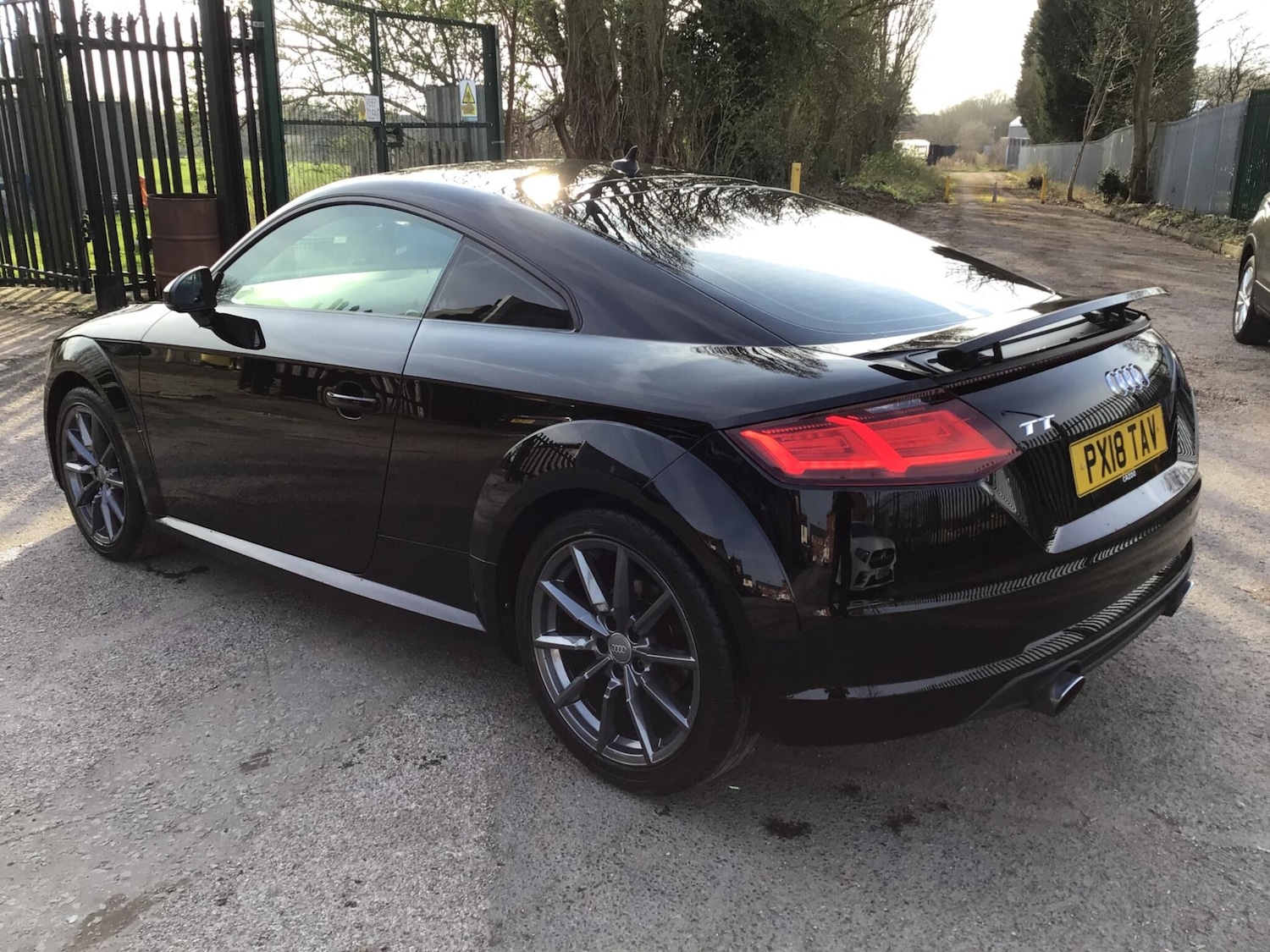Used Audi TT for sale - 77957258: Photo 4