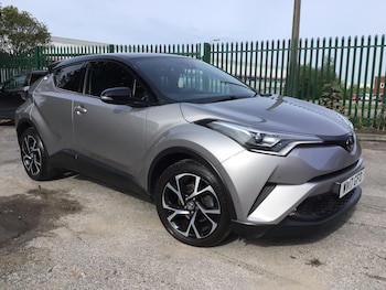 Used Toyota C-HR 2017 for sale - 76060247: Photo