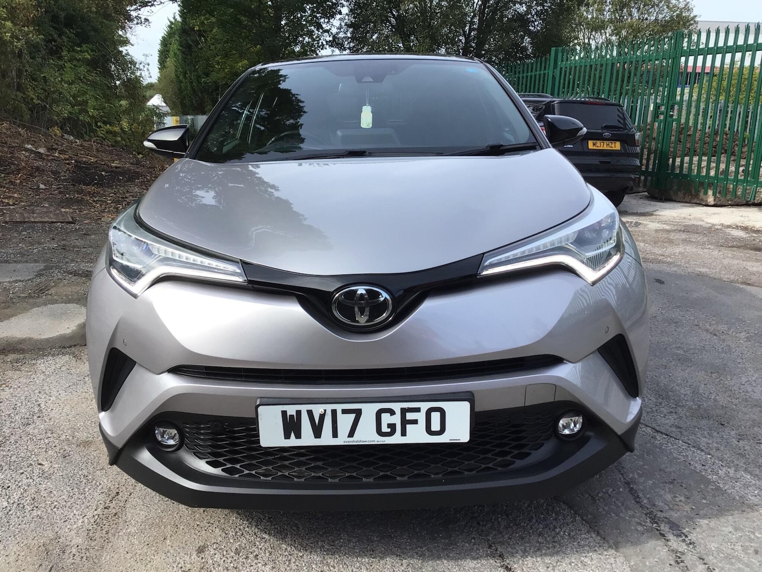 Used Toyota C-HR 2017 for sale - 76060247: Photo 7