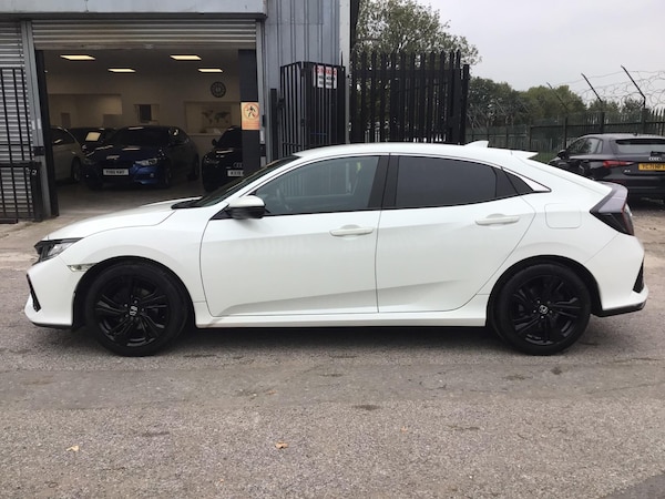 Used Honda Civic 2019 for sale - 76269734: Photo 13