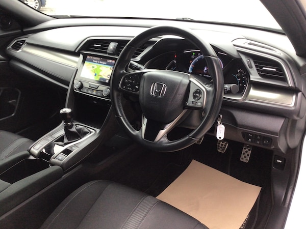 Used Honda Civic 2019 for sale - 76269734: Photo 6