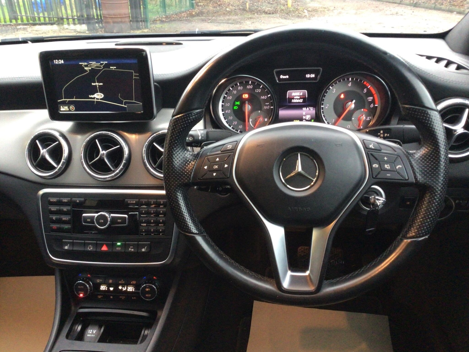 Used Mercedes-Benz CLA 2014 for sale - 76994164: Photo 10